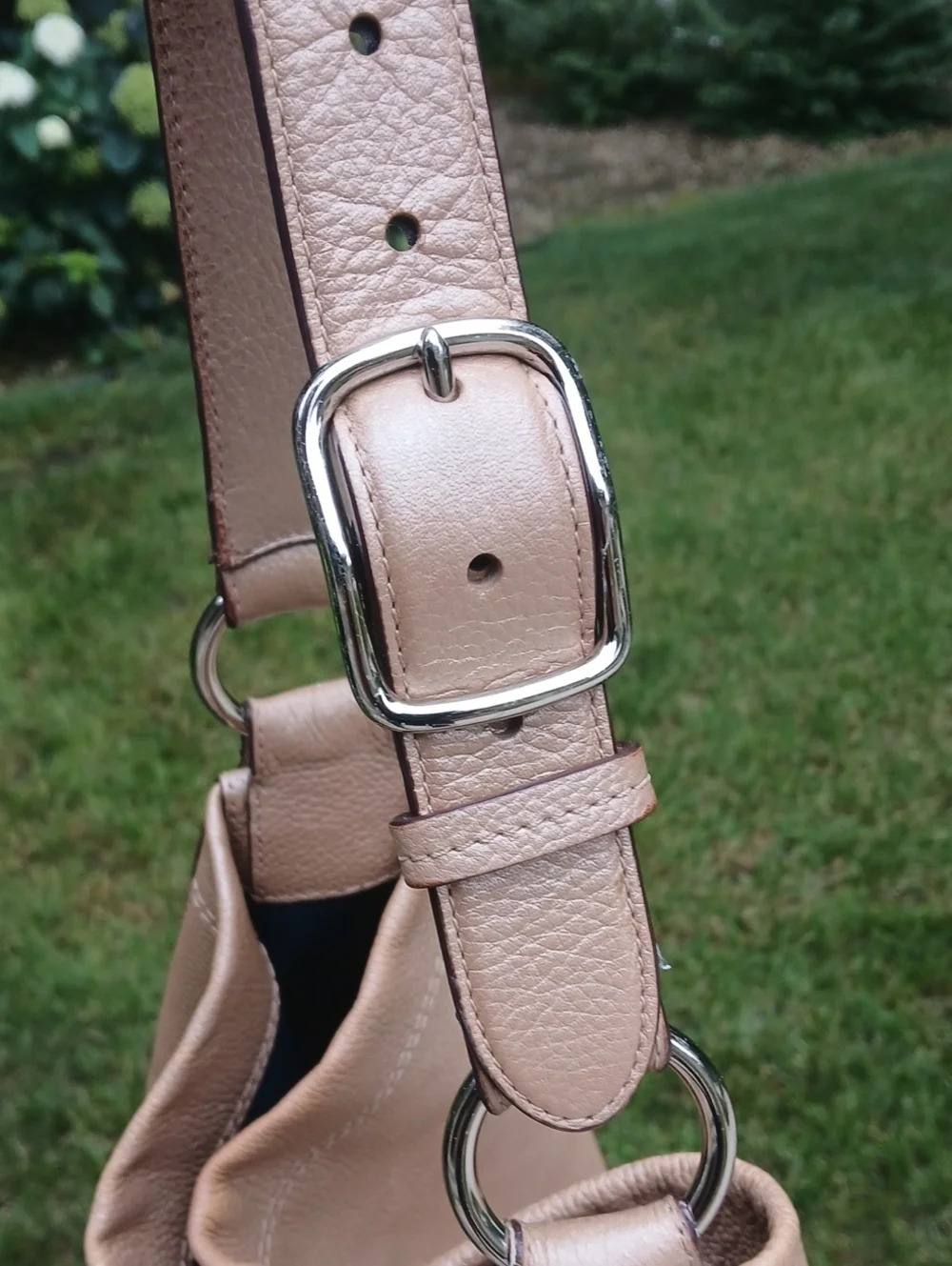 Coach Penelope Pebbled Leather Hobo Bag (Style F16535).